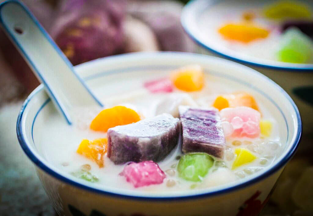 Source sustainable ingredients for chè khoai tím